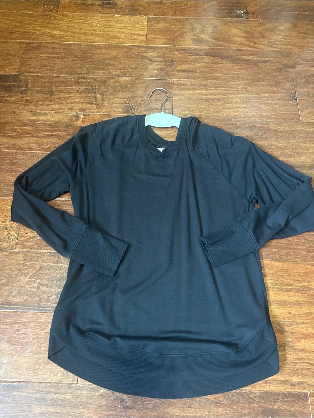 Athleta Black Long Sleeve Pullover Sweatshirt